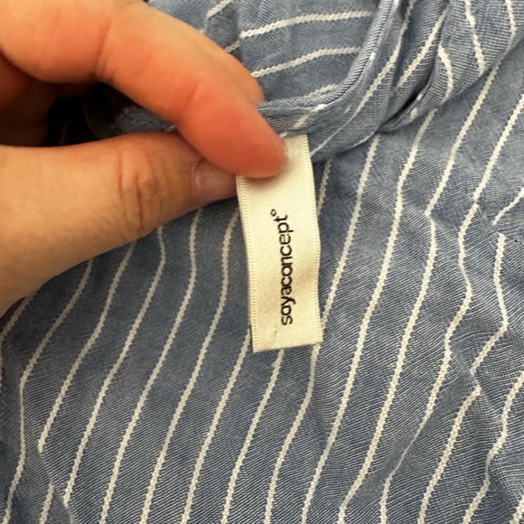 Summer top - Picture 4 of 4